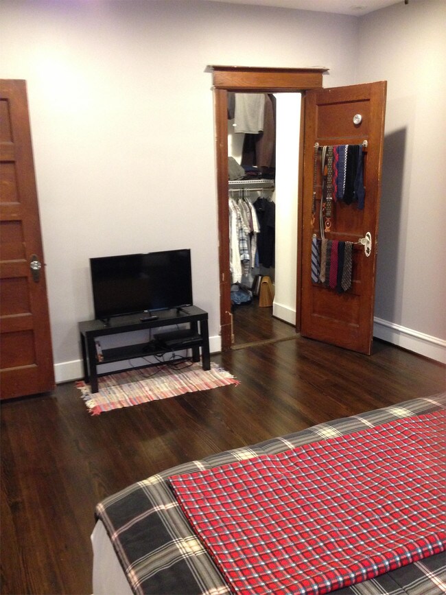 Building Photo - 2519 North Capitol St NE