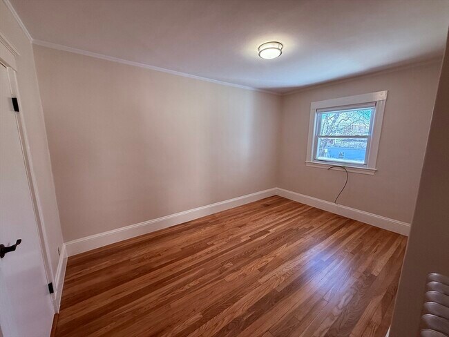 Building Photo - 15 Chauncey St