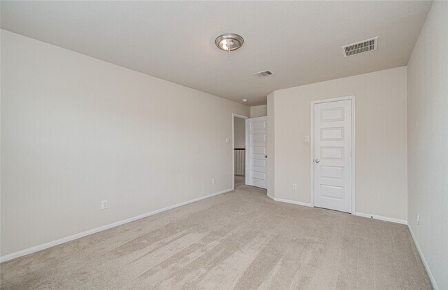 Building Photo - 12319 Gatewood Dr