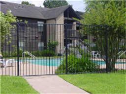 Building Photo - 12755 Mill Ridge Dr