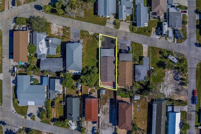 Building Photo - 13248 4th St E