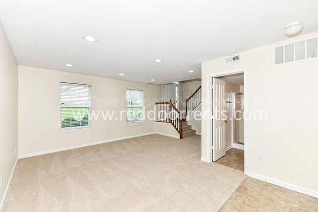 Building Photo - 13340 W Golden Gate Dr