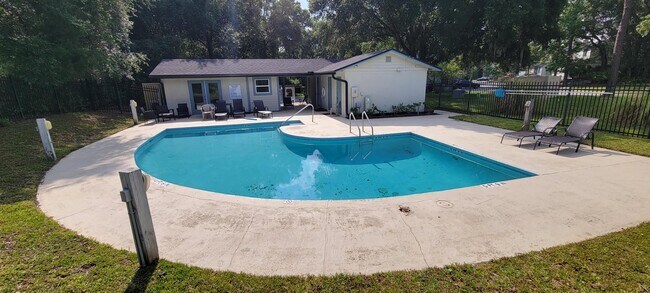 Building Photo - 5 Moultrie Creek Cir