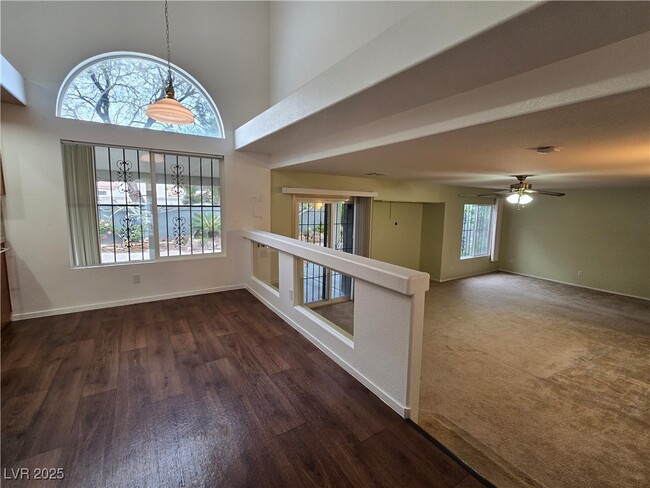 Building Photo - 10140 Heron Island Ave
