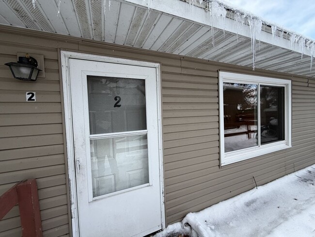 Building Photo - 17947 57th Ave