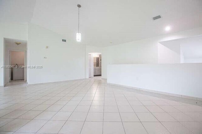 Building Photo - 14705 Balgowan Rd