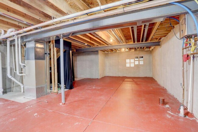 Building Photo - 3441 Foster Pl