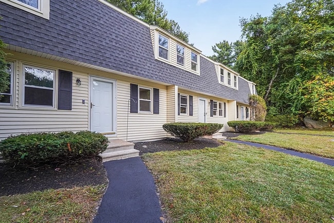 Building Photo - Modern, Cozy 2BR Home with Basement & Park...