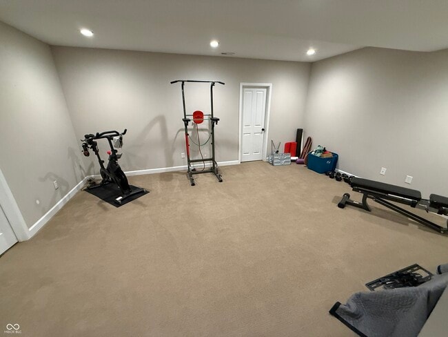 Building Photo - 5193 Rangewood Dr