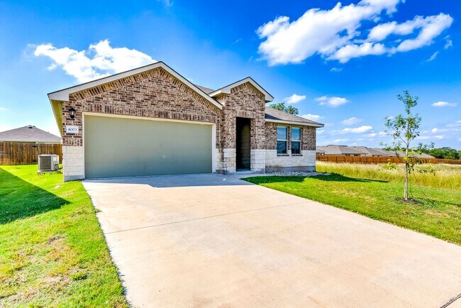 Building Photo - 4003 Arafel Ln
