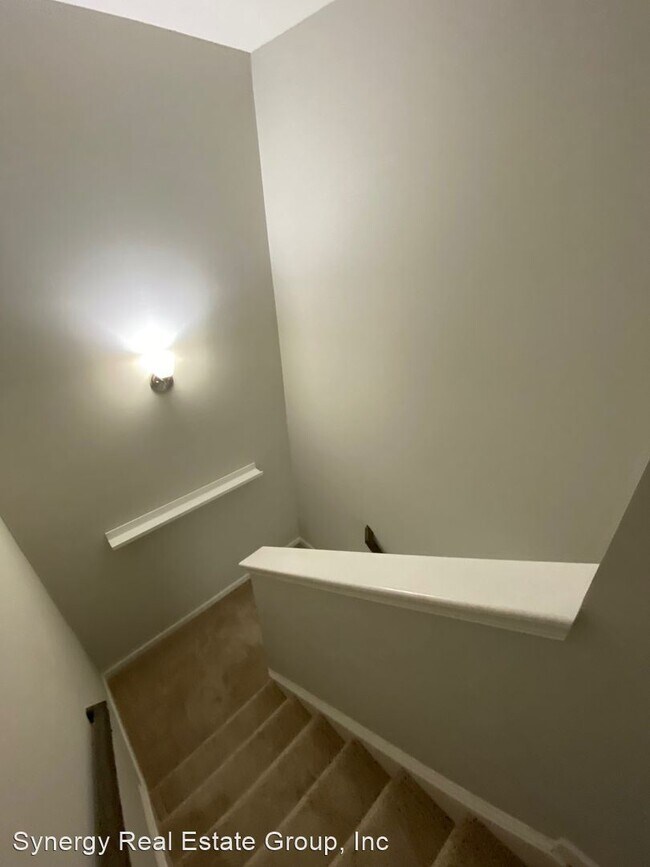 Building Photo - 3 br, 2.5 bath House - 407 Shirebrook Circle