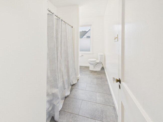 Building Photo - 2449 N 2nd St