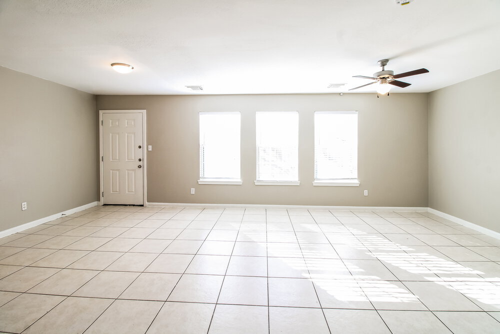 Building Photo - 4935 S Cancun