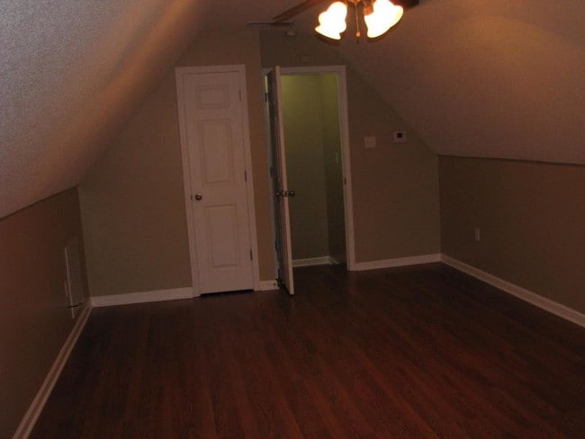 Building Photo - 2765 Rutherford Dr