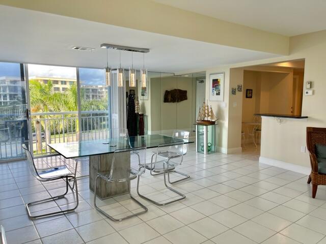 Building Photo - 2780 S Ocean Blvd