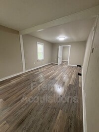 Building Photo - 507 Porter St