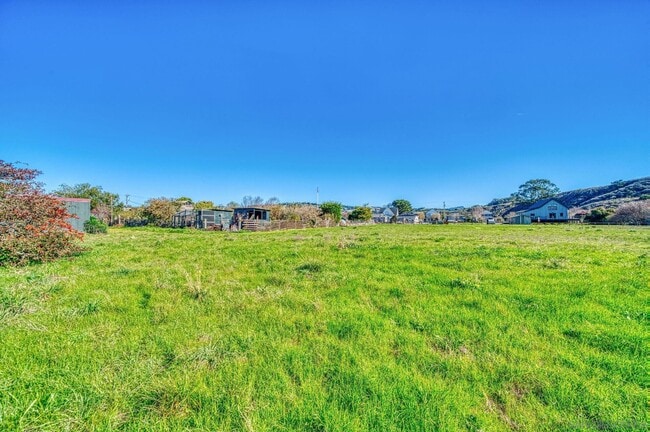 Building Photo - 1926 Pescadero Creek Rd