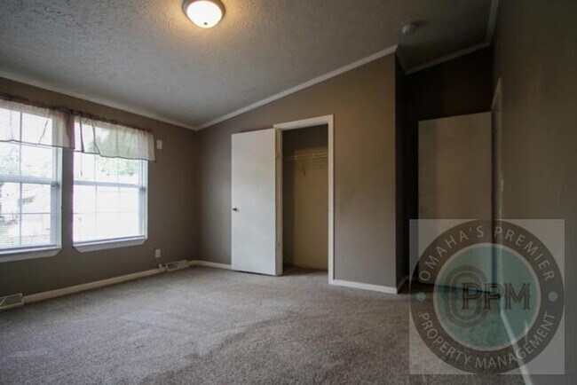 Building Photo - Discover this 3Bd/1Ba in Omaha, Ne