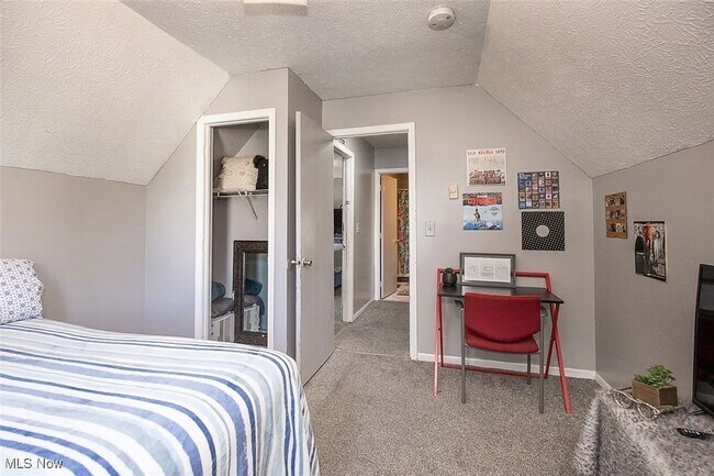 Building Photo - Gorgeous 4BD/2 BA Home for Rent- Cleveland