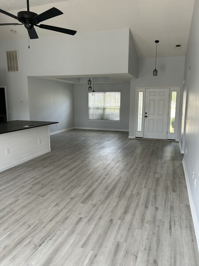 Building Photo - 4328 Heartwood Ln