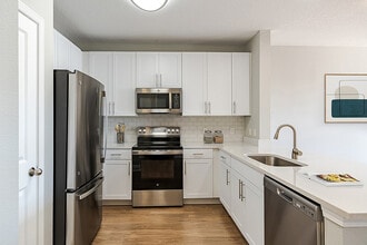 Building Photo - Citrus Village