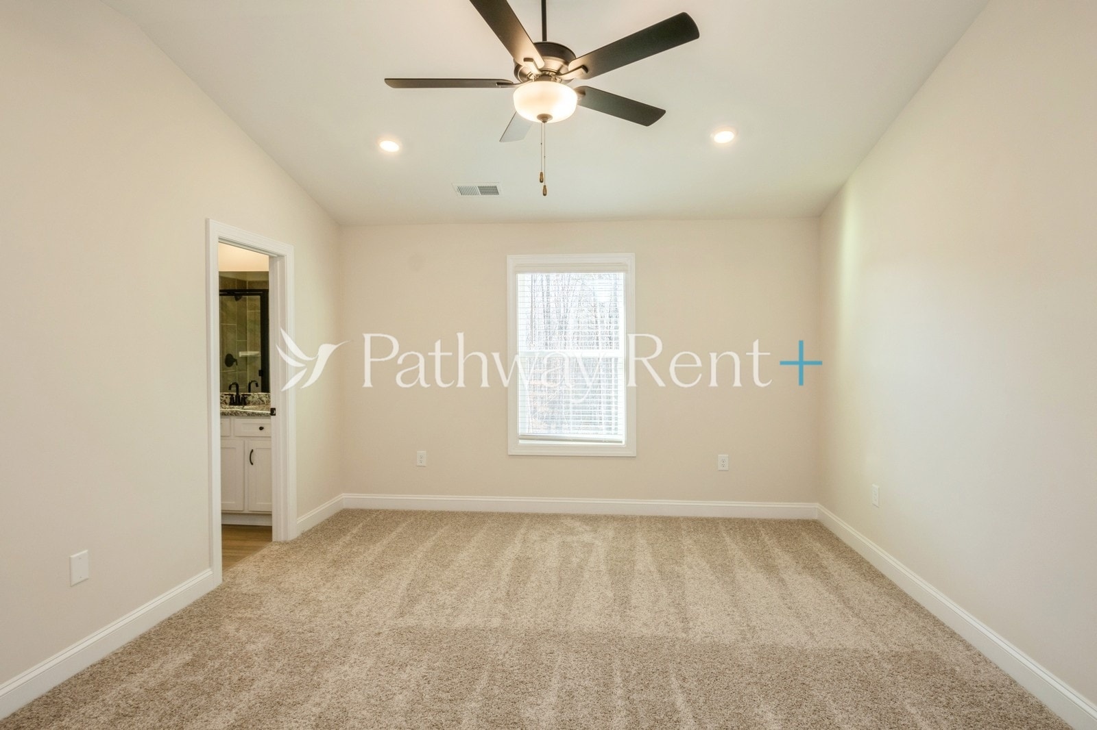 Building Photo - 141 Adams Tree Wy