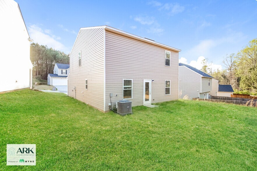 Building Photo - 159 Evvalane Dr