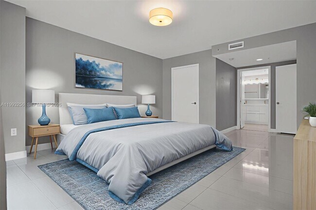 Building Photo - 1111 SW 1st Ave