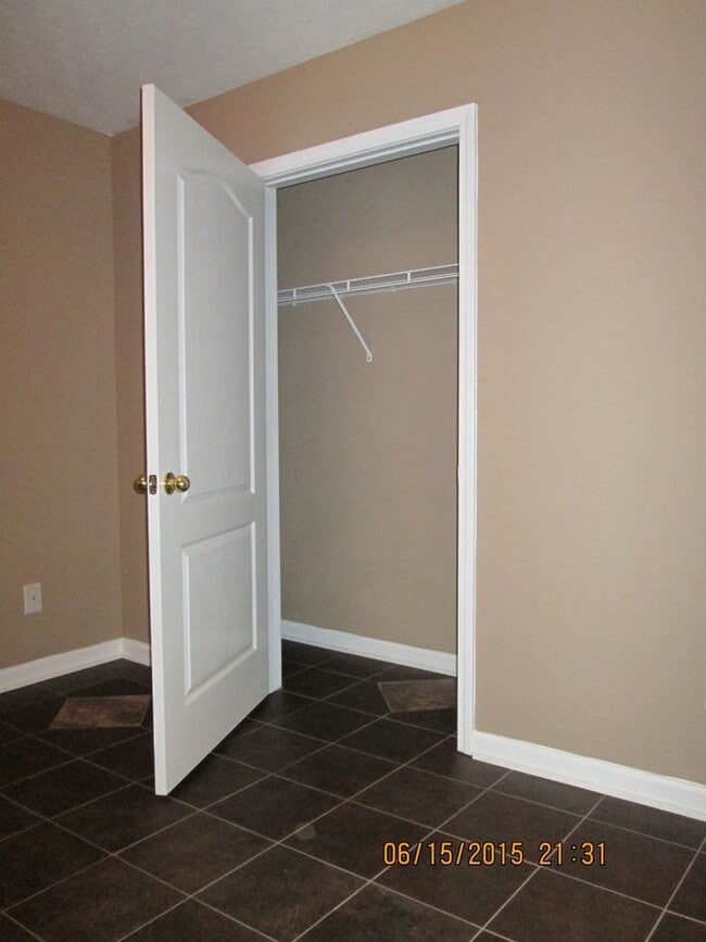 Building Photo - 6237A Dorsett Shoals