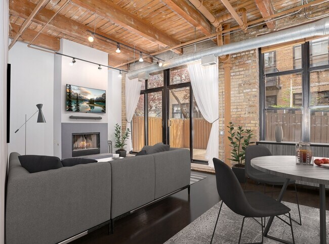 Building Photo - 2300 W Wabansia Ave