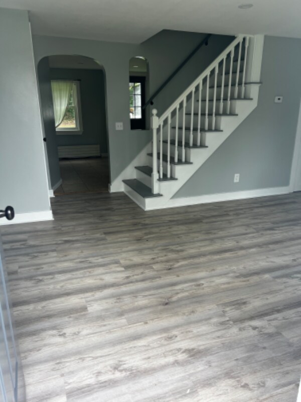 Building Photo - 10 Battey Dr