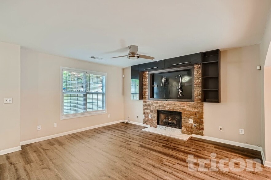 Building Photo - 1534 Hayden Mill Way