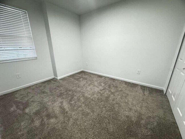 Building Photo - 7465 Stone Crk Trl