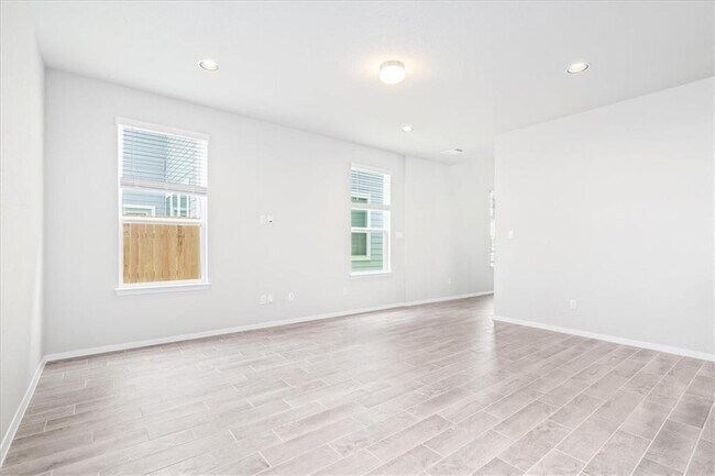 Building Photo - 169 Heather Glen Way