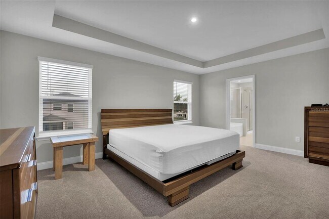 Building Photo - 13124 Holsinger Blvd