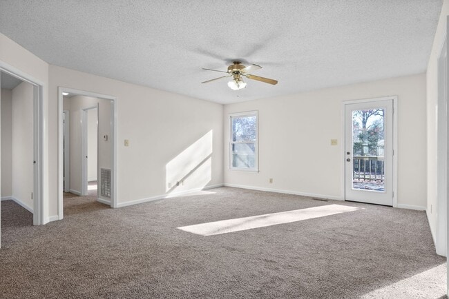 Building Photo - 3 Bedroom Home For Rent In The Quail Ridge Neighborhood!