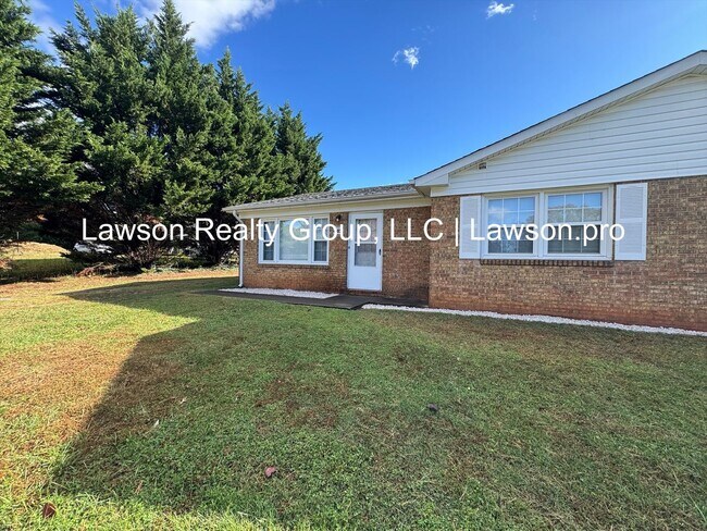 Building Photo - Pennsylvania 4501-4503