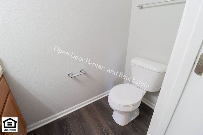 Building Photo - 7701 E State Blvd