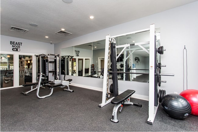 Building Photo - Your new home is here at Bent Tree Apartments