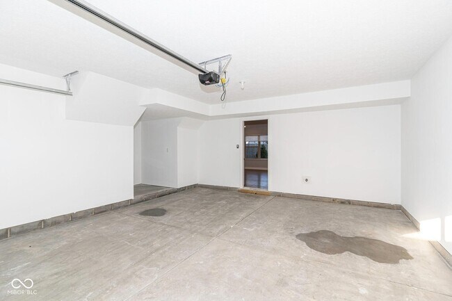 Building Photo - 8238 Bostic Dr