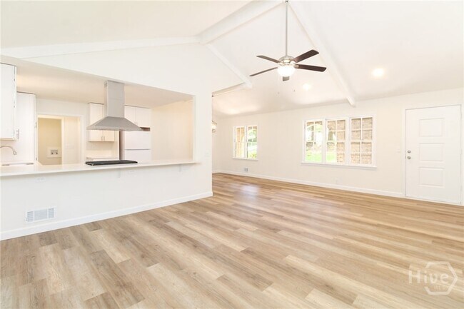 Building Photo - 1191 Arrowhead Rd