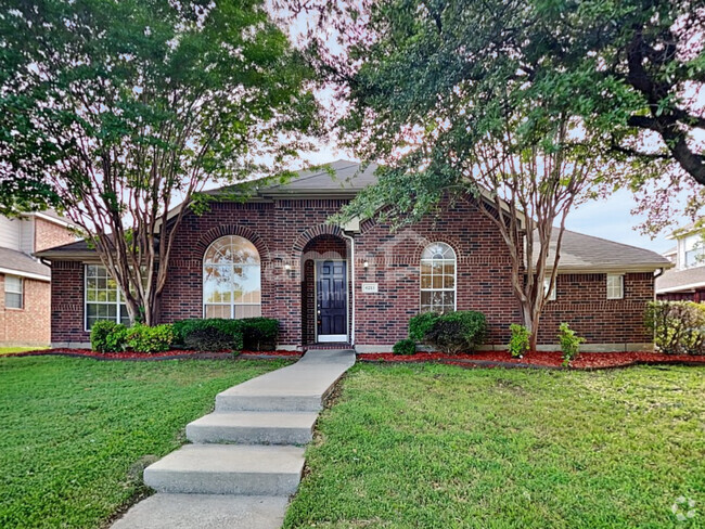 Building Photo - 6213 Richmond Dr