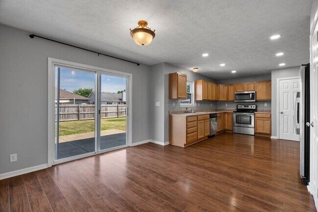 Building Photo - Spacious 4-Bedroom Home with Large Fenced Yard in Quiet West Lafayette Neighborhood