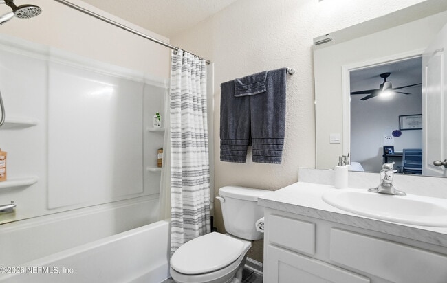 Building Photo - 78 Pasadena Dr