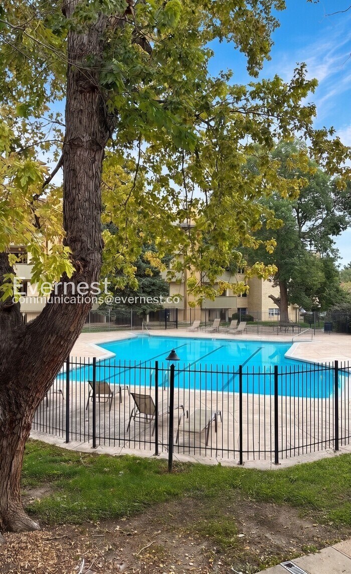 Building Photo - 3035 Oneal Pkwy