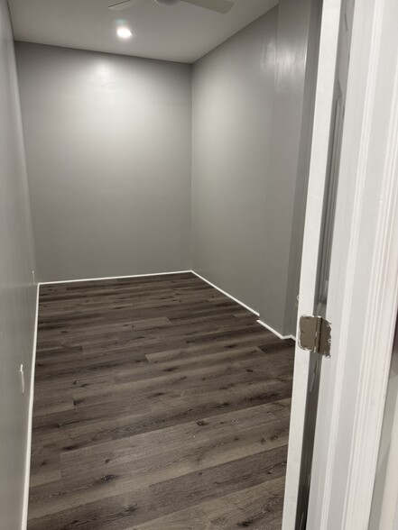 Bedroom - 222 Clymer St