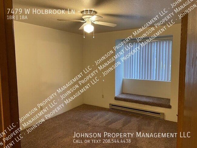 Building Photo - 7479 W Holbrook Ln