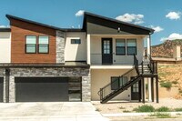Building Photo - "Charming 2-Bed, 2-Bath Apartment in a brand new townhome at Lavista Hillside Charm in Cedar City...