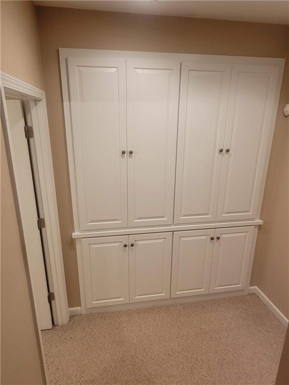 Building Photo - 5555 Holly Springs Dr