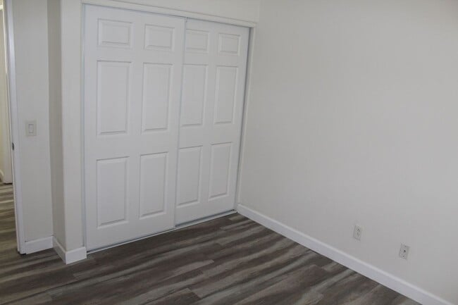 Building Photo - 13289 Coffeetree St